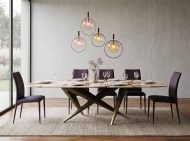 ����� Thunder, ������������ - Tonin Casa, ������. ������� ���������� �������� ���� � ���� �� ������, �������� ��� ��������� ����