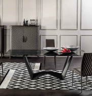 ����� Reverse, ������������ - Tonin Casa, ������. �������� ���������� ���� �� ���������� � ������� ������ � ���� �� ������ ��� �