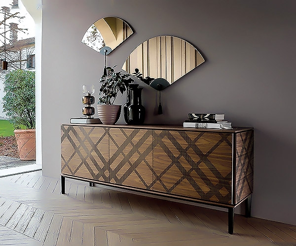Tartan, Tonin Casa.            .