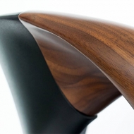  Up Wooden Arms.  Tonon, .      .