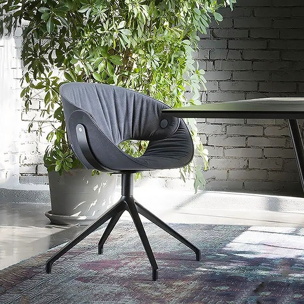 Fl@t Upholstered, Tonon.            .