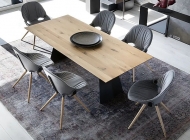  Fl@t Upholstered.  Tonon, .         .  