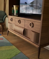  Empire.  Volpi, .    .      -  , 