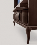  Empire.  Volpi, .    .      -  , 