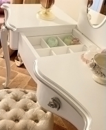  Olga.  Volpi, .       .   , 