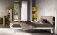  105-124,  ZG Mobili, .      .   , , 