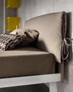  105-124,  ZG Mobili, .      .   , , 