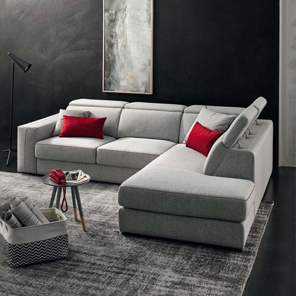 Модел Astor, Le Comfort. Луксозна италианска модулна мека мебел с механизъм за разтягане. Текстилна тапицерия.