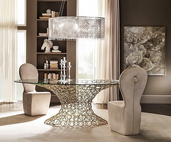 Mondrian, Cantori. Модерна италианска трапезна маса с метална основа и кръгъл, стъклен плот.