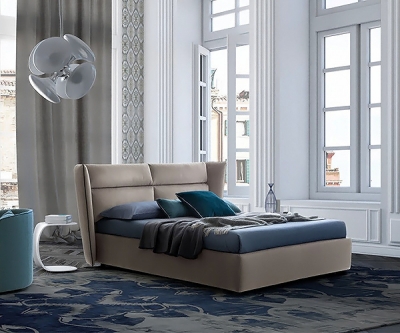 Pasodoble, Le Comfort. Луксозна италианска тапицирана спалня с дамаска от кожа или текстил.