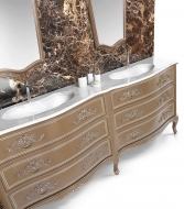 Êîëåêöèÿ Tornabuoni, êîìïîçèöèÿ 3. Ïðîèçâîäèòåë Andrea Fanfani. Ëóêñîçíè èòàëèàíñêè ìåáåëè è àêñåñîàðè çà áàíÿ. Êëàñè÷åñêè øêàôî