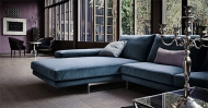 Модел EGO. Arketipo, Италия. Висок клас модерен италиански диван, с тапицерия от текстил или кожа. Луксозна италианска мека мебе