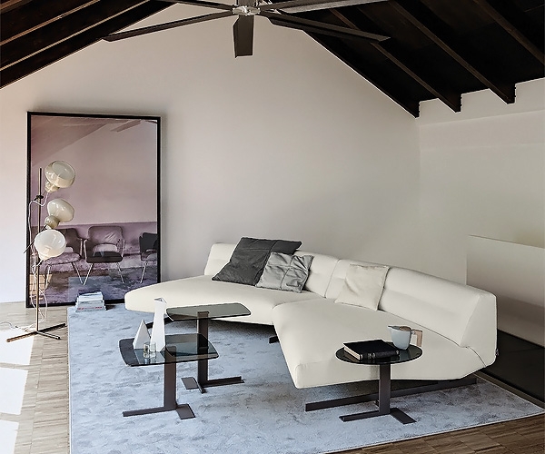 Nash, Arketipo. Луксозен италиански модулен диван с кожена или текстилна дамаска с разнообразни цветове.