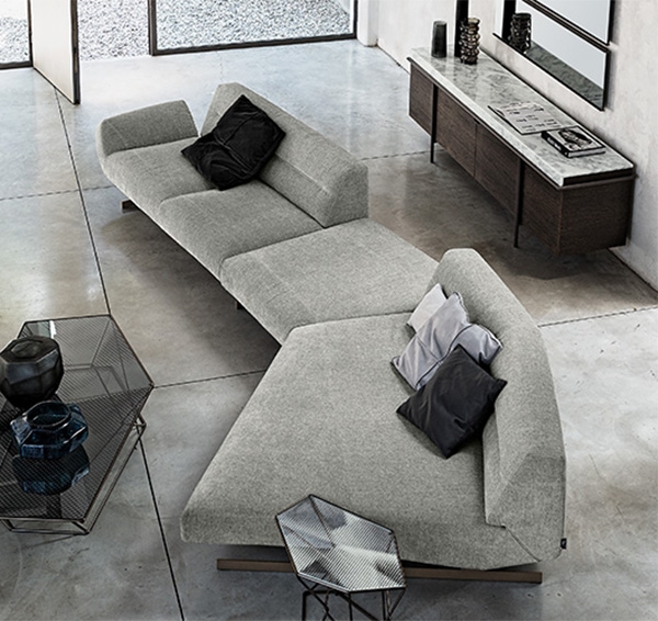 Модел Nash. Arketipo, Италия. Луксозен италиански диван с тапицерия от кожа или текстил. Модерна италианска мека мебел - модулни