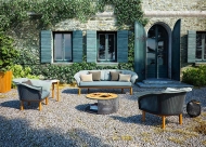 Луксозна италианска градинска мека мебел със структура от алуминий и тиково дърво, колекция Cyrano. Производител Atmosphera, Ита