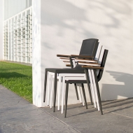 Модел Domino. Производител Atmosphera, Италия. Луксозен градински стол, с италиански дизайн.