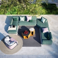 Модулна градинска мека мебел с разообразни елементи, колекция Laguna. Производител Atmosphera, Италия.