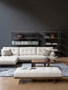 Модел Maximilian. Производител Bonaldo, Италия. Модерна италианска модулна мека мебел с кожена или текстилна тапицерия. Луксозни