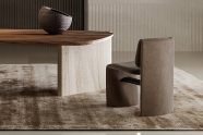Модел Avant-Garde. Производител Bonaldo, Италия. Дизайнерски стол за трапезария с тапицерия от кожа или текстил. Луксозни италиа