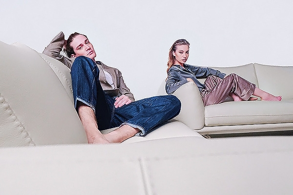 Модел Dragées. Производител Calia, Италия. Луксозен италиански диван. Модерна италианска модулна мека мебел - дивани, кресл