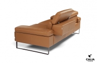 Модел Italo. Производител Calia, Италия. Луксозен италиански диван с релакс механизъм. Модерна италианска мека мебел с кожена ил