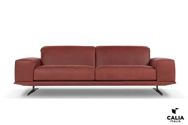 Модел Modern. Производител Calia, Италия. Модерен италиански диван с тапицерия от кожа, текстил или микрофибър и релакс механизм