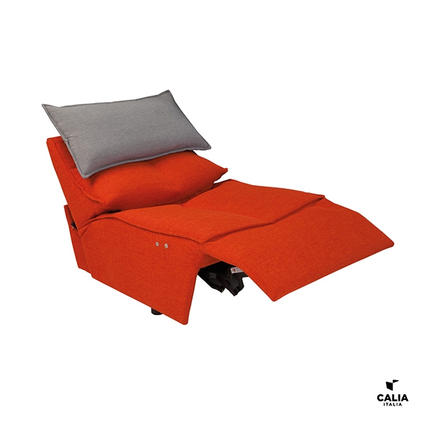 Модел Hip Hop. Производител Calia, Италия. Модерен италиански модулен диван с релакс механизъм. Луксозна италианска мека мебел с