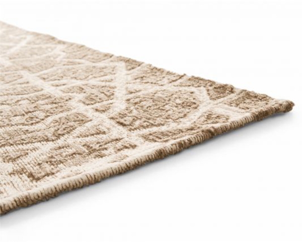Луксозен италиански релефен жакардов килим с правоъгълна форма, модел Arabia. Производител - Calligaris, Италия.