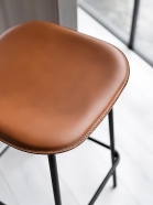 Модел Fifties. Производител - Calligaris, Италия. Модерен италиански бар стол. Луксозни италиански столове и бар столове за трап
