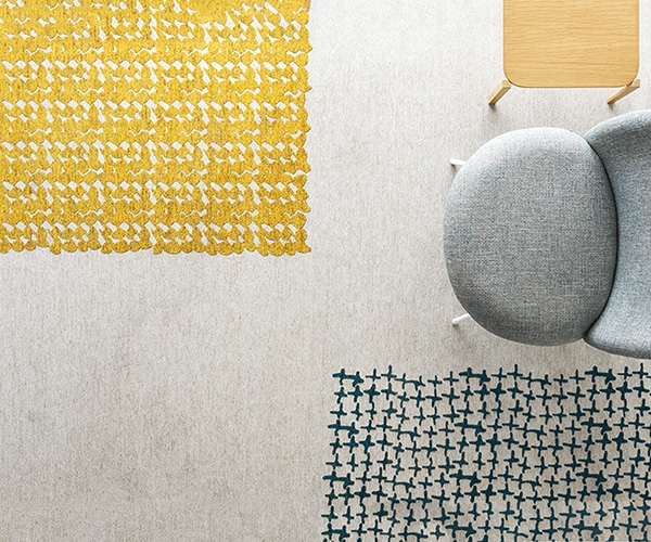 Luso, Calligaris. Луксозен италиански жакардов килим, изработен от памучни и шенилни прежди.