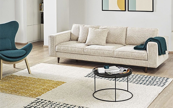 Модерен правоъгълен килим с италианско качество и дизайн, модел Luso. Производител - Calligaris, Италия.