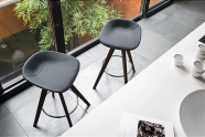Модел Palm. Производител - Calligaris, Италия. Луксозен италиански бар стол. Модерни италиански столове и бар столове за трапеза
