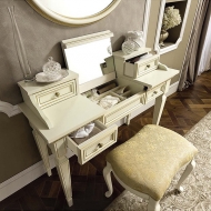 Êîëåêöèÿ Treviso. Ïðîèçâîäèòåë Camelgroup, Èòàëèÿ. Êëàñè÷åñêè èòàëèàíñêè òîàëåòêè ñ ÷åêìåäæåòà è îãëåäàëî. Ëóêñîçíè èòàëèàíñêè ì