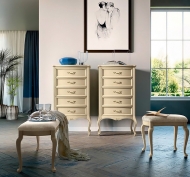 Êîëåêöèÿ Vedri. Ïðîèçâîäèòåë Camelgroup, Èòàëèÿ. Êëàñè÷åñêà èòàëèàíñêà êîðïóñíà ìåáåë çà ñïàëíÿ. Ëóêñîçíè èòàëèàíñêè ñêðèíîâå, ø