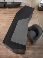 Ìîäåë Macao. Ïðîèçâîäèòåë Cantori, Èòàëèÿ. Âèñîê êëàñ èòàëèàíñêî áþðî ñ ÷åêìåäæåòà è ïëîò îò êîæà èëè âåëóð. Ëóêñîçíè èòàëèàíñêè