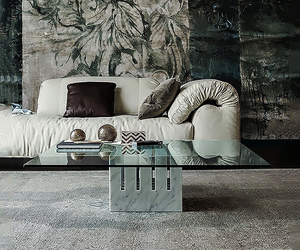 Scacco, Cattelan. Модерна италианска холна маса с мраморна основа и правоъгълен, стъклен плот.