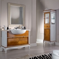 Луксозни италиански мебели за баня в класически стил, колекция Le Mode I.  Производител: Crema Francesco, Италия.