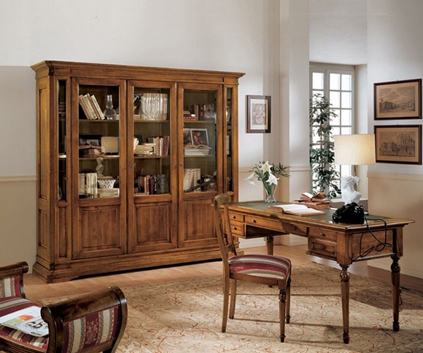 Колекция Le Mode III, Crema Francesco. Луксозни италиански офис мебели с класически дизайн.