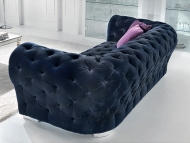 Модел Ivonne. Epoque salotti, Италия. Луксозен италиански диван. Италианско обзавеждане с класически дизайн - мека мебел, маси, 