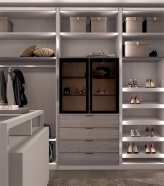 Композиция FY010 Ferretti For You. Производител Ferretti e Ferretti, Италия. Луксозни италиански модули за гардеробно. Модерни и