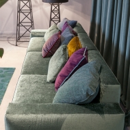 Модел Andy. Производител Flexteam, Италия. Модерен италиански диван с кожена или текстилна тапицерия. Луксозна италианска мека м