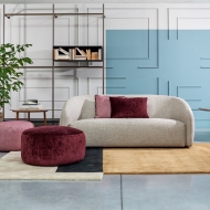 Серия Globe. Производител Flexteam, Италия. Колекция италианска мека мебел - кресло, двуместен и триместен диван.