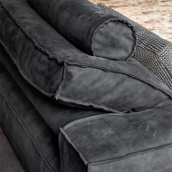 Модел Gravity. Производител Flexteam, Италия. Модерен италиански диван с механизъм за изтегляне на седалките. Луксозна италианск