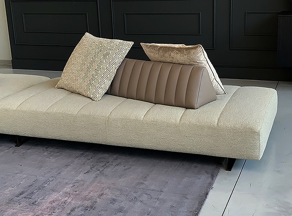 Модел Ocean. Производител Flexteam, Италия. Модерен италиански модулен диван. Луксозна италианска мека мебел - дивани, кресла, т