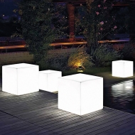Êîëåêöèÿ Lighting Series. Ïðîèçâîäèòåë La Seggiola, Èòàëèÿ. Ìîäåðíè èòàëèàíñêè ãðàäèíñêè ëàìïè. Ëóêñîçíè èòàëèàíñêè ìåáåëè, îñâå