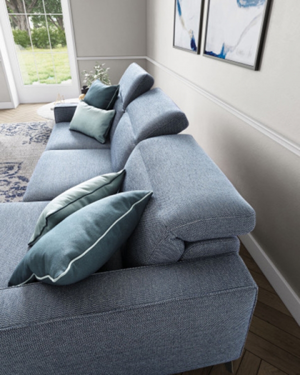 Модел Christopher. Le Comfort, Италия. Модерен италиански модулен диван с релакс механизми. Луксозна италианска модулна мека меб