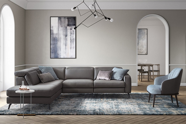 Модел Christopher. Le Comfort, Италия. Модерен италиански модулен диван с релакс механизми. Луксозна италианска модулна мека меб