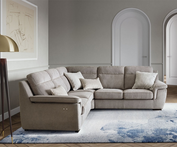 Hollis, Le Comfort. Модерен италиански модолен диван - прав, ъглов, с лежанка и с релакс механизъм. 