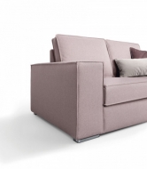 Модерна италианска мека мебел с текстилна тапицерия в разнообразни цветове, модел Simba. Le Comfort, Италия.