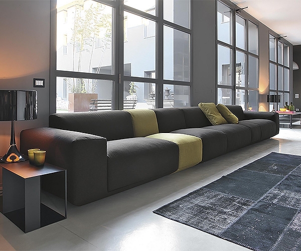 Cube, Musa. Модерен италиански модулен диван с кожена или текстилна тапицерия.